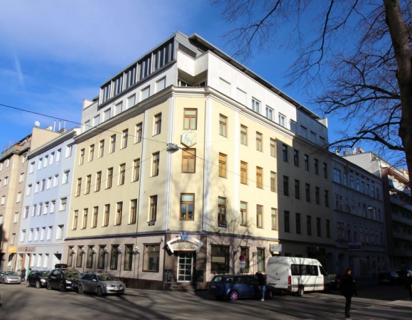 1100 Vienna, Reumannplatz Apartments short time